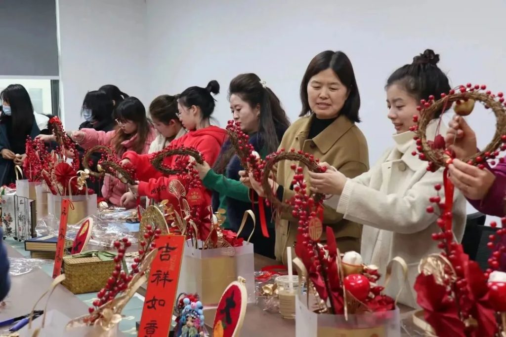 福桶納福 花環(huán)迎春 | 科信元宵主題DIY活動(dòng)暨Life Style俱樂部首期活動(dòng)圓滿舉行