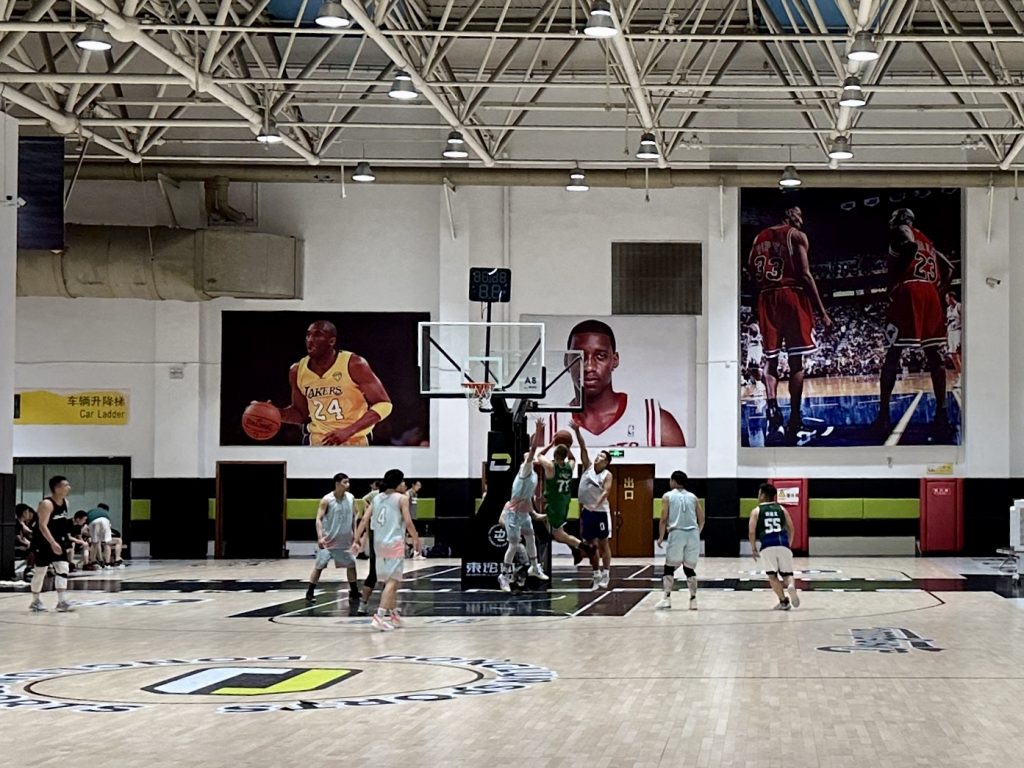 迎“籃”而上 共展風(fēng)采 | 科信20周年慶系列活動(dòng)——籃球友誼賽圓滿成功