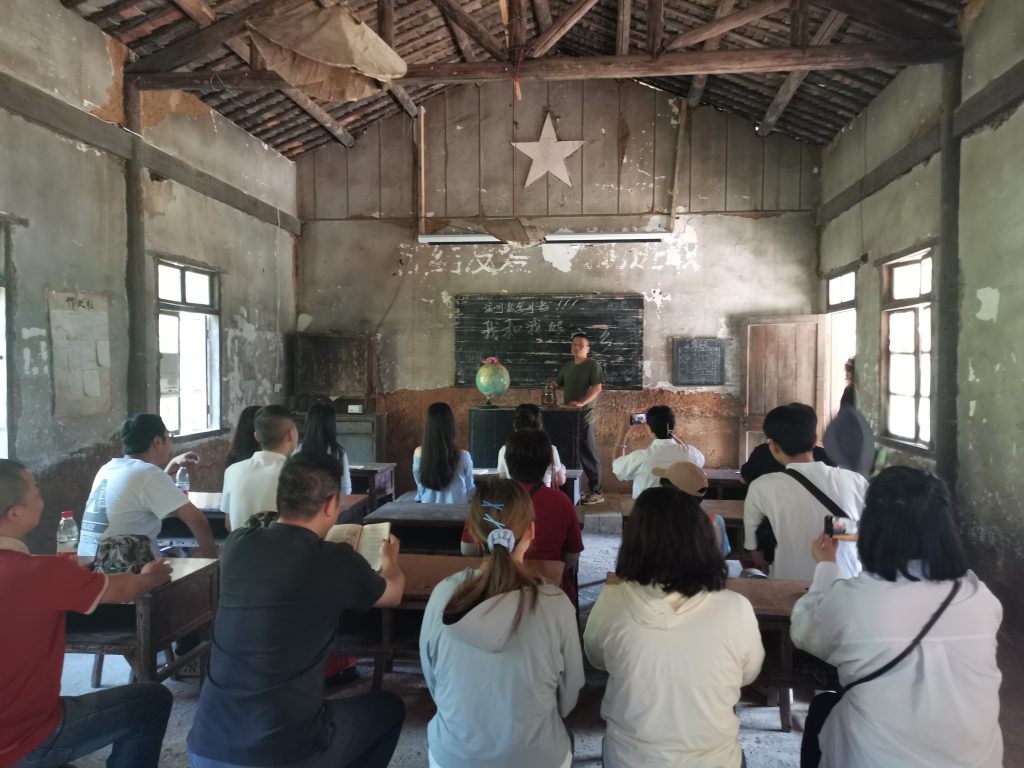 沿著總書(shū)記足跡，感悟思想偉力——科信黨支部組織開(kāi)展“循跡溯源學(xué)思想促踐行”主題黨日活動(dòng)