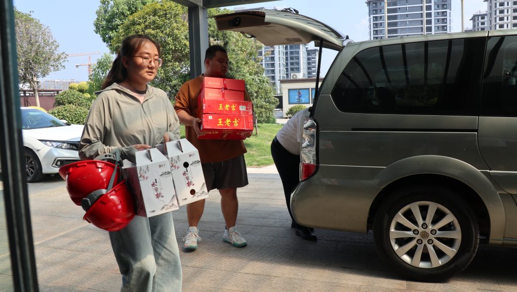 心系一線 和美同行 —— 科信組織開展多地駐場項目的慰問調研