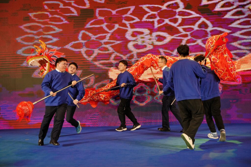 科創啟航 信筑未來丨科信聯合2024年度總結表彰大會暨2025年迎新春晚會圓滿舉辦